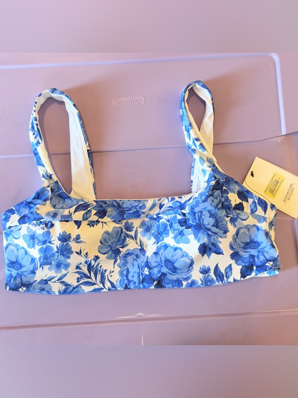 NWT Alex Marie White and Blue Floral Bikini Top